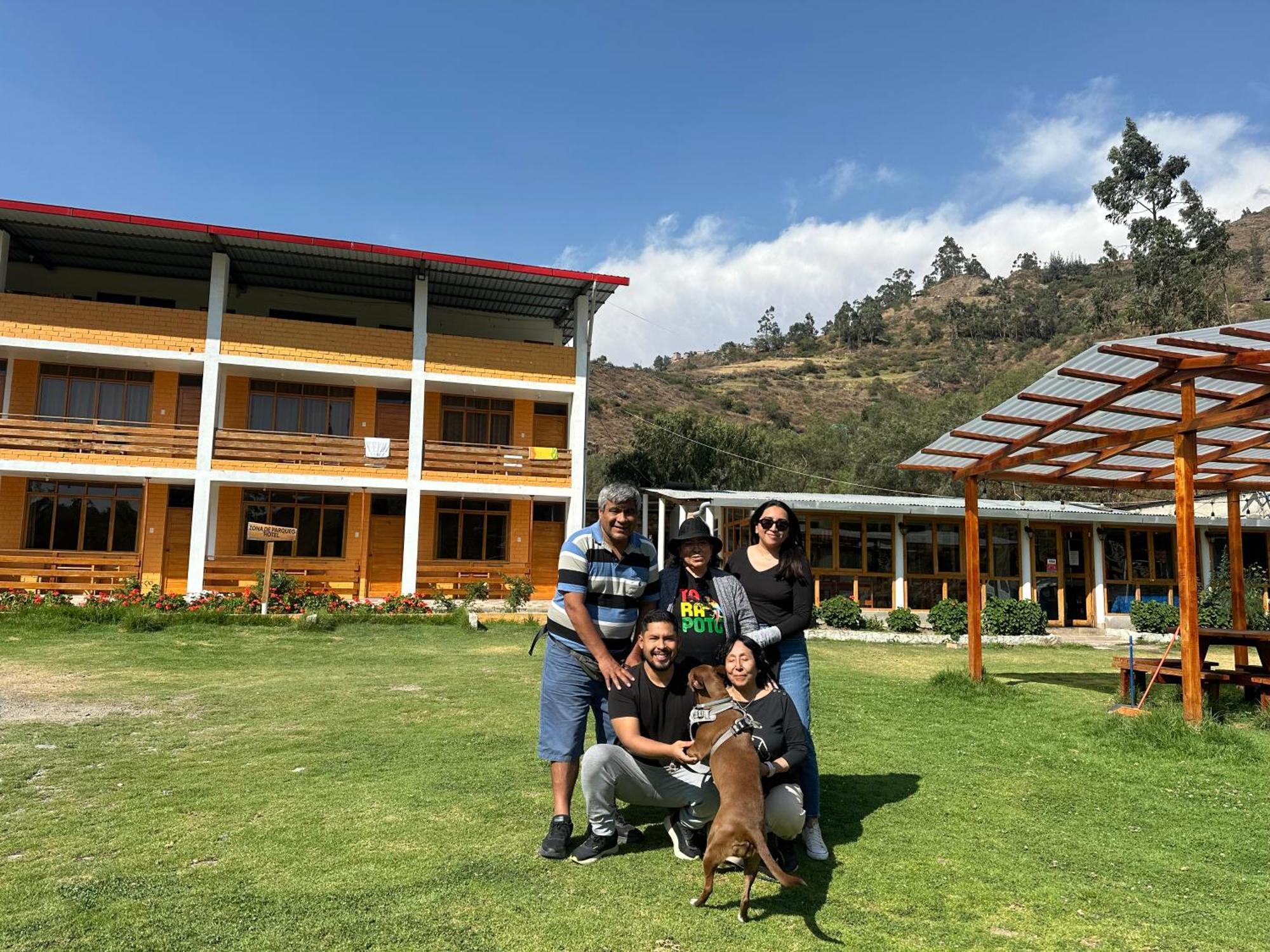 Tambo Lodge Canta Exterior photo
